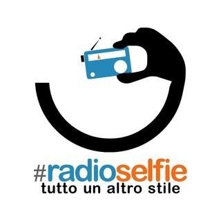 Radio Selfie